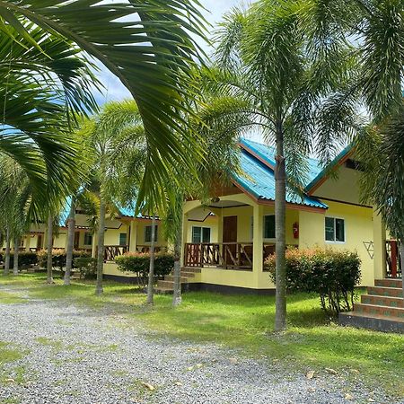 Baanrimklong Bungalow Ко Чанг Экстерьер фото