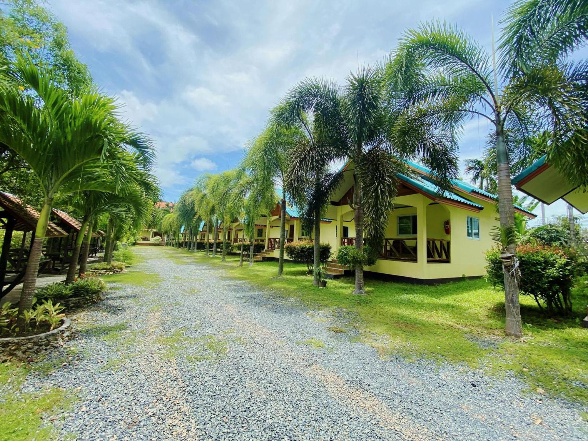 Baanrimklong Bungalow Ко Чанг Экстерьер фото