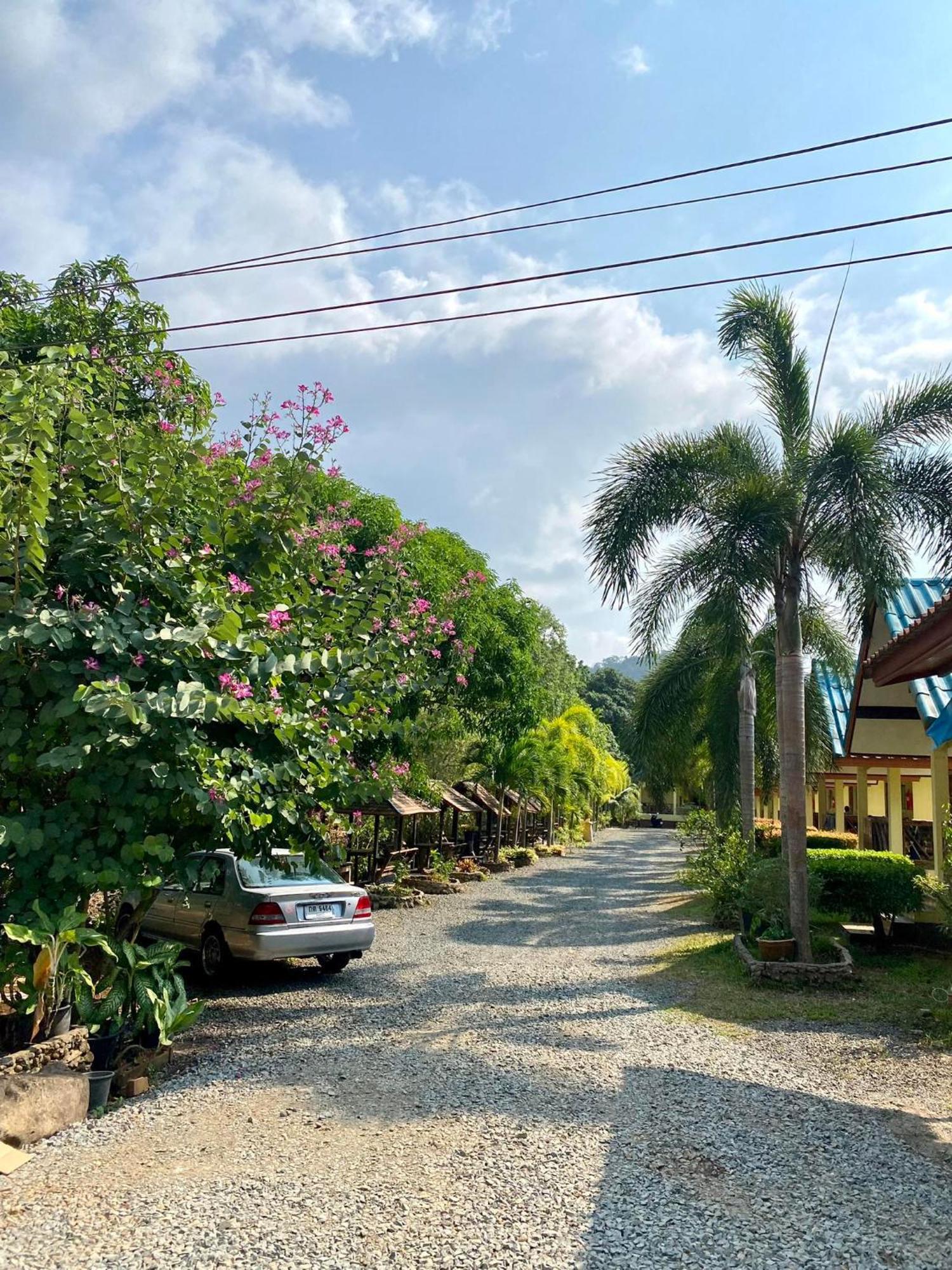 Baanrimklong Bungalow Ко Чанг Экстерьер фото