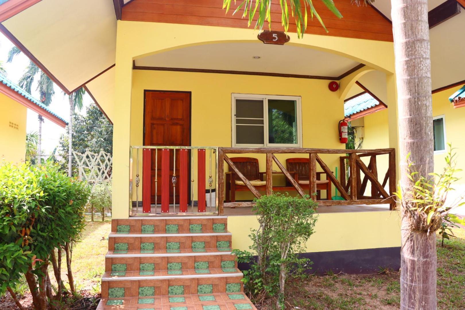 Baanrimklong Bungalow Ко Чанг Экстерьер фото