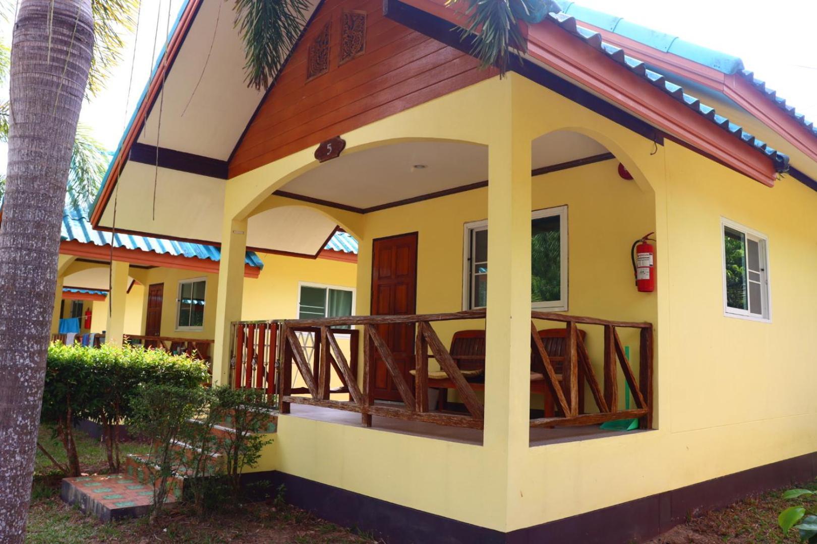 Baanrimklong Bungalow Ко Чанг Экстерьер фото